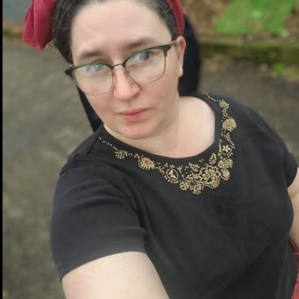 Meet your Posher, Marion